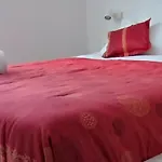 Vista Mozzafiato Su Piazza Unita Design Vista Unica Comfort E Wifi Veloce 公寓 *