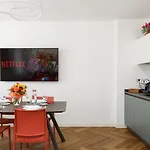 Vista Mozzafiato Su Piazza Unita Design Vista Unica Comfort E Wifi Veloce Apartment Trieste