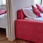 Vista Mozzafiato Su Piazza Unita Design Vista Unica Comfort E Wifi Veloce 公寓 的里雅斯特