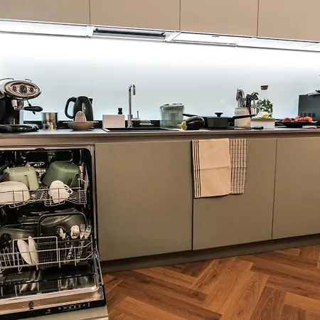 Centro Storico In Piazza Unita Moderno Wifi Ac 公寓 的里雅斯特