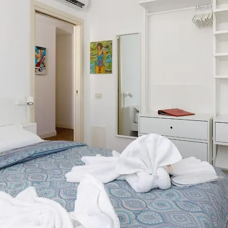 Vista Mozzafiato Su Piazza Unita Design Vista Unica Comfort E Wifi Veloce *