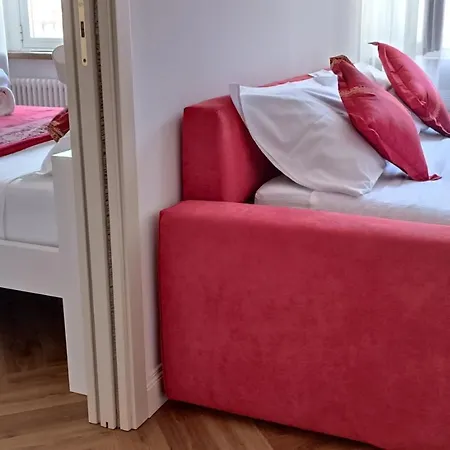 Vista Mozzafiato Su Piazza Unita Design Vista Unica Comfort E Wifi Veloce Apartment *
