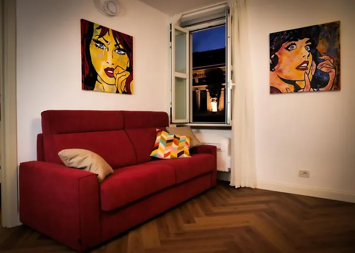 Vista Mozzafiato Su Piazza Unita Design Vista Unica Comfort Top E Wifi Veloce Triest