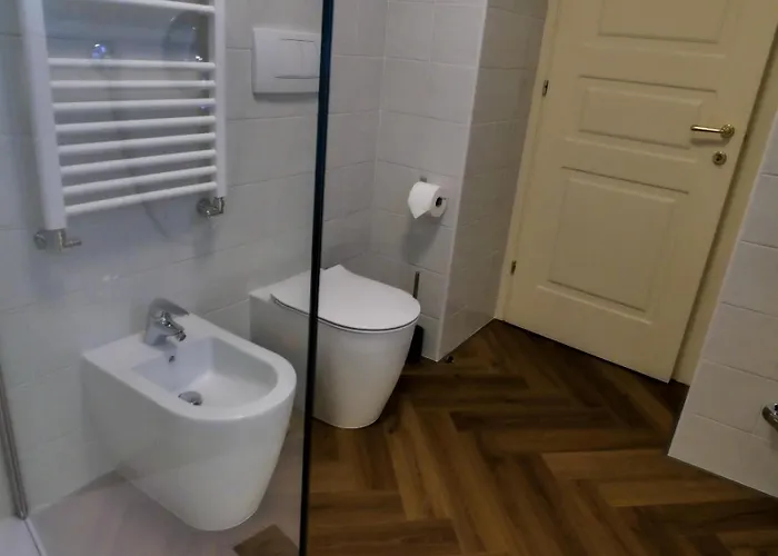 Centro Storico in Piazza Unità Moderno WiFi AC Casa Vacanze Trieste Apartamento *